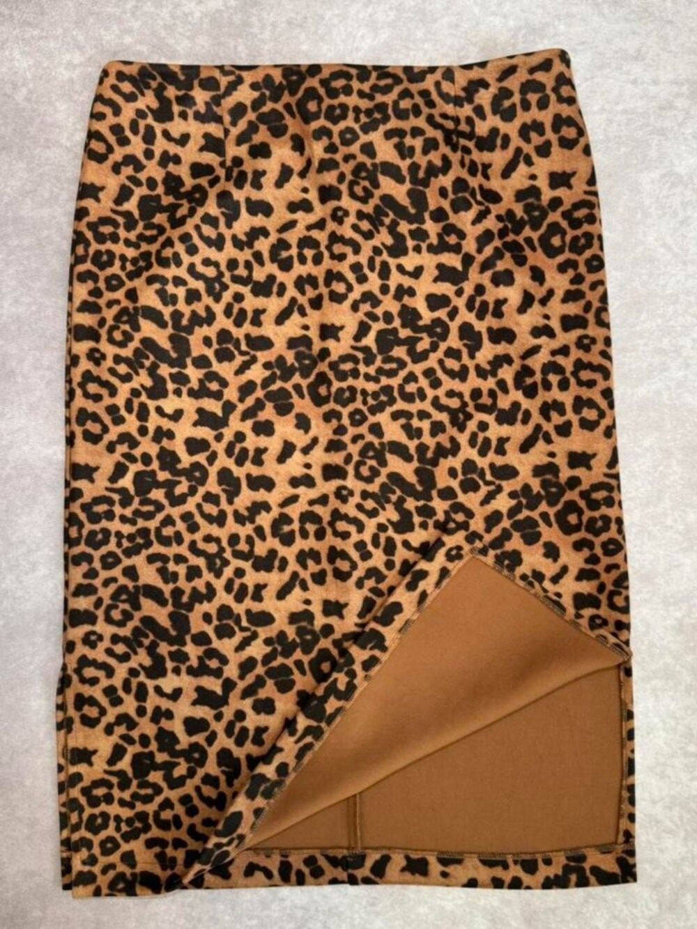 Leopard Print Pencil Skirt - Black and Tan - Picture 3 of 4
